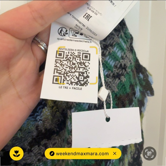 Weekend Max Mara Label-cut Bennie Hat with Pon Pon Size: OS Fall/ Winter/Holiday - Picture 13 of 13